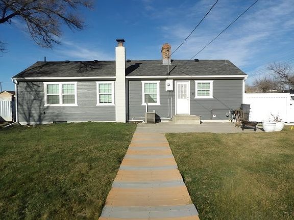 3rd image of 721 N Choteau Ave