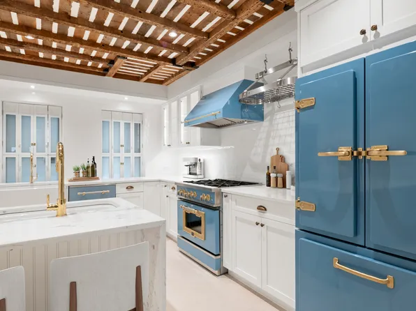 313 West 102nd Street image 18 of 36