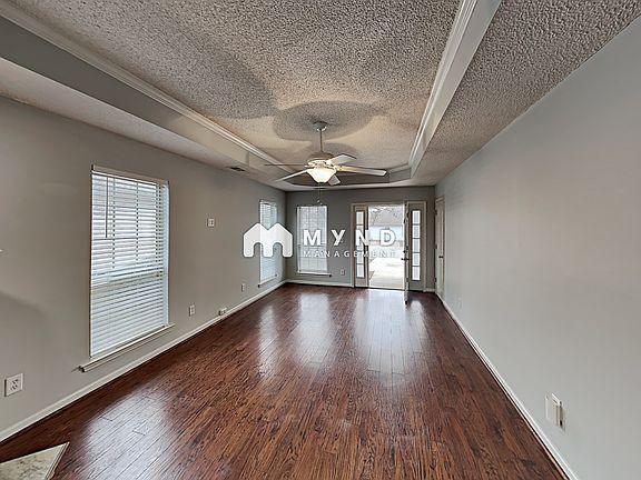 3rd image of 7416 Wyndham Pkwy