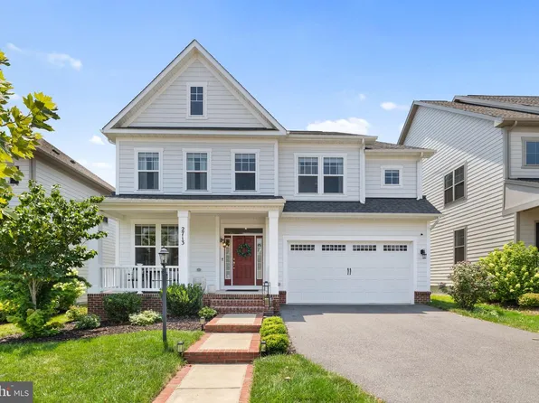 2713 Cockspur Ln, Dumfries, VA 22026