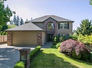 12219 SE Wagner St, Happy Valley, OR 97086