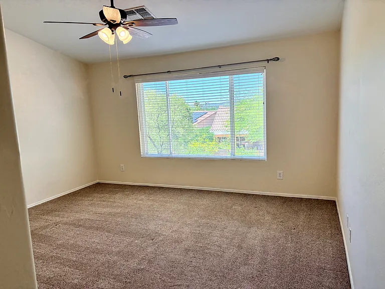 2971 W Calle Lucinda — Photo 12