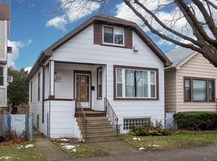 6322 W Berteau Ave, Chicago, IL 60634
