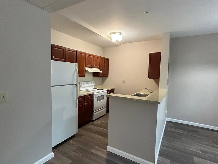 Homer G. Phillips Senior Apartments — Photo 41