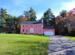 8 Joyce Cir, Westford, MA 01886