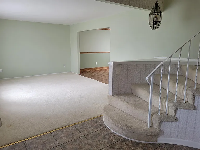 6927 Northpoint Dr — Photo 20