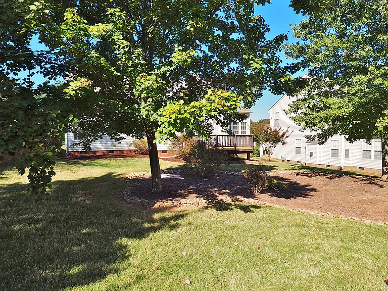 6860 Lakecrest Ct — Photo 26