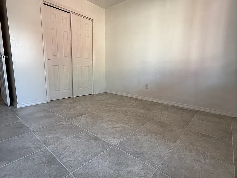 55 Sumner Ave #1 — Photo 3