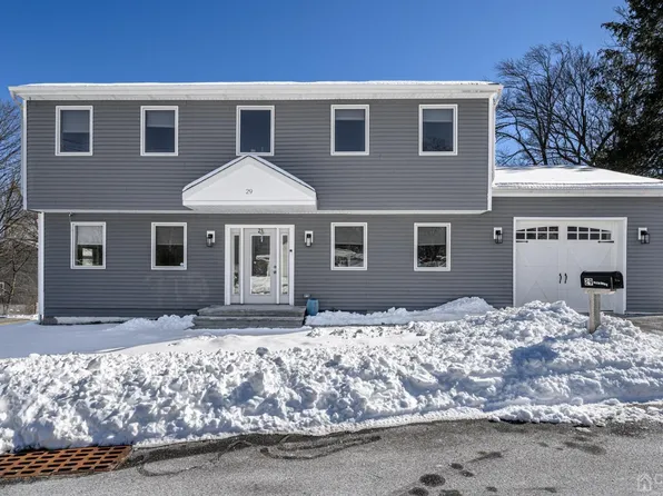 29 Glen Dr, West Milford, NJ 07480