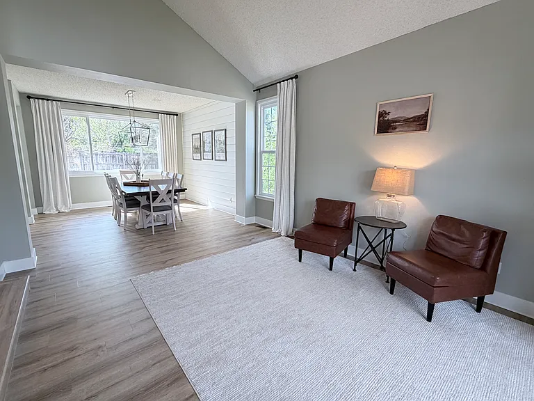 5381 S Dunkirk Way — Photo 5