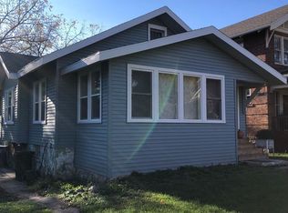 2115 W 4th St, Waterloo, IA 50701