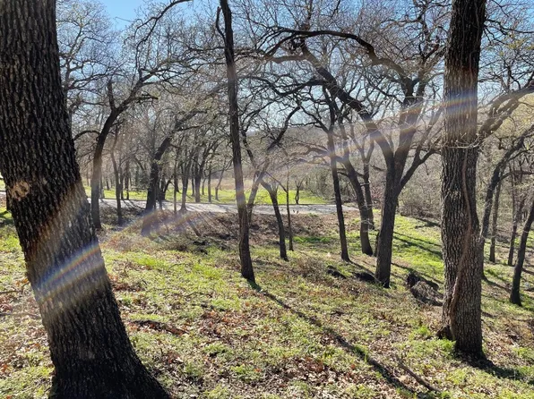 2407 Shadydale Dr, Arlington, TX 76012