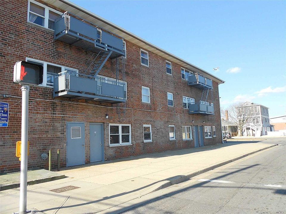 1st image of 102 W Hudson St APT 3H