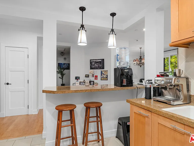 411 N Oakhurst Dr #305 — Photo 13