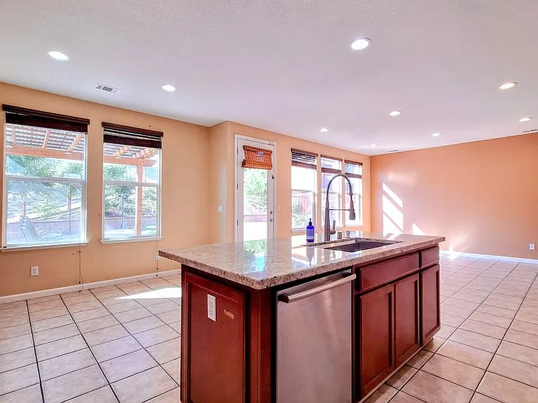 1662 Indigo Oak Ln — Photo 8