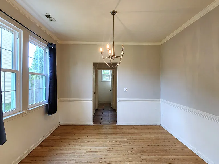 1828 Somersby Ln — Photo 7