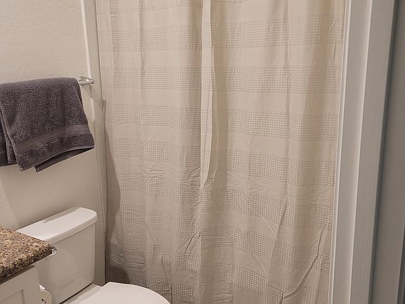 4th image of 11619 W Parkway Ln