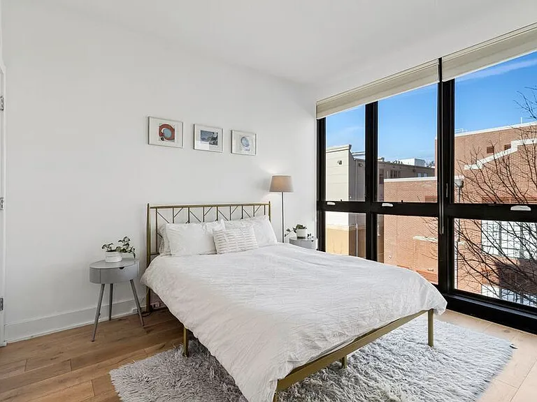 1012 Harvard St NW #7 — Photo 15