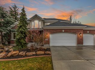 3285 W Black Hawk Dr, South Jordan, UT 84095