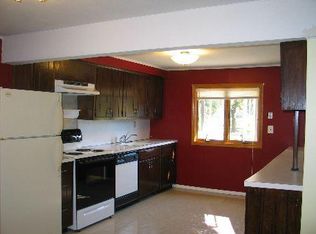 4 Medford Ln, East Northport, NY 11731