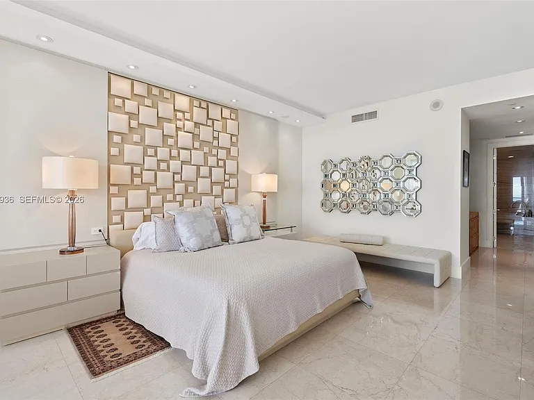 9705 Collins Ave #1402N — Photo 31
