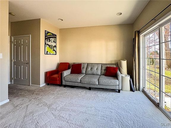 2nd image of 1506 Brookstone Pl