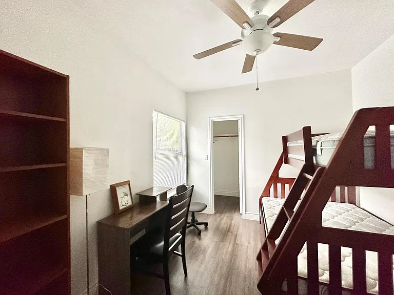 8702 Weiser Dr — Photo 10