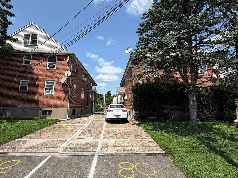 86 Upton St #3 — Photo 10