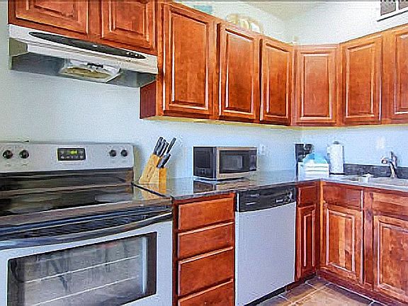 4th image of 375 Plantation Rd #5105