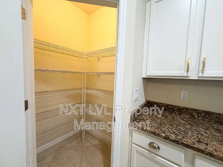 9453 River Otter Dr — Photo 12