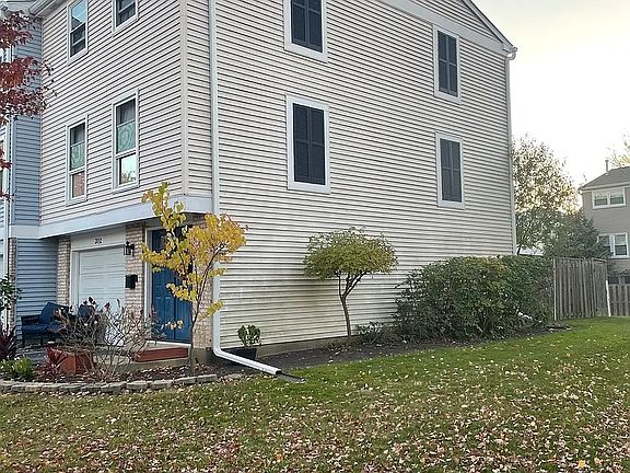 2nd image of 2032 Stanley Ct
