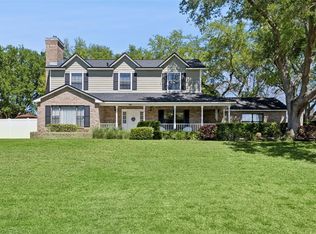 10843 Poinciana Dr, Clermont, FL 34711