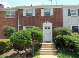 6032 Hardwick Pl, Falls Church, VA 22041