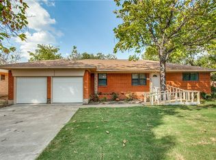 509 Donlee Rd, Lancaster, TX 75134