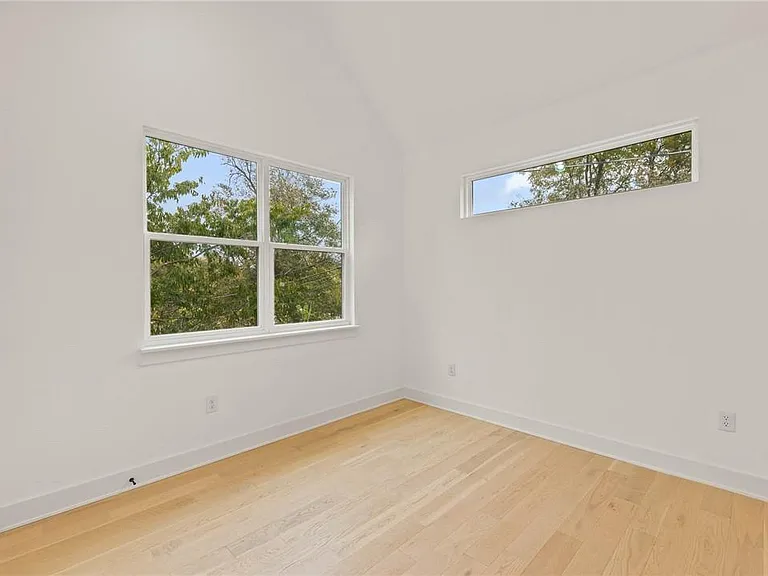 3321 Hemlock Ave #2 — Photo 22