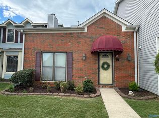 39 Harbor View Ct NE, Decatur, AL 35601