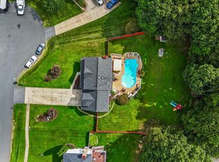 13528 Persian Ct, Woodbridge, VA 22193