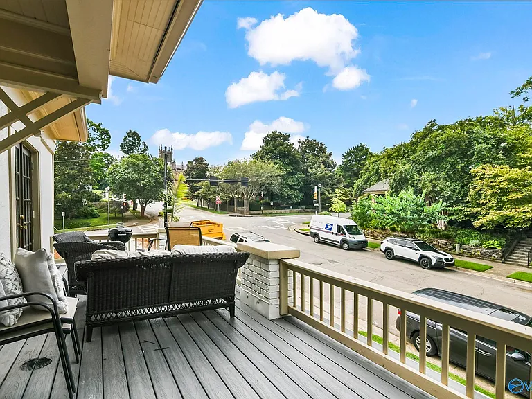 207 Lincoln St SE #E — Photo 13