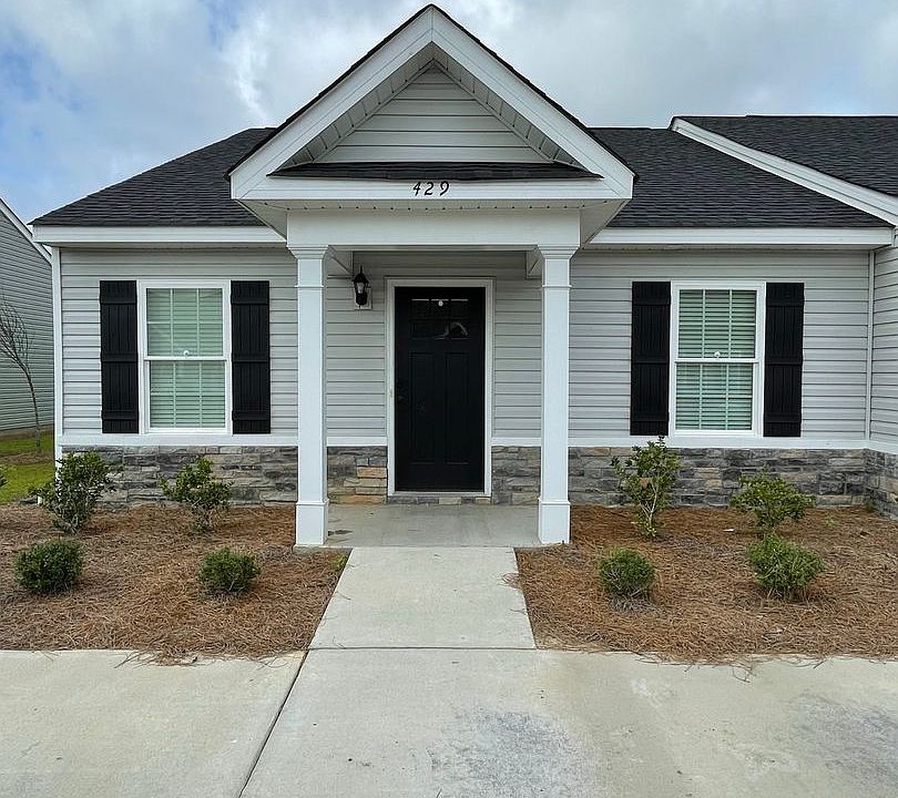 1st image of 429 Andover Dr