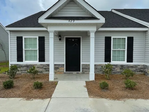 429 Andover Dr, Statesboro, GA 30458