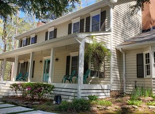 647 Lees Lake Rd, Fayetteville, GA 30214