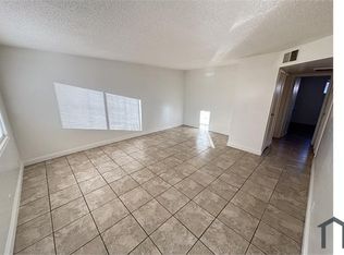 5132 Pebble Beach Blvd APT B, Las Vegas, NV 89108