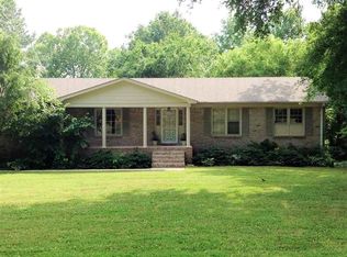 214 Constitution Dr, Meridianville, AL 35759