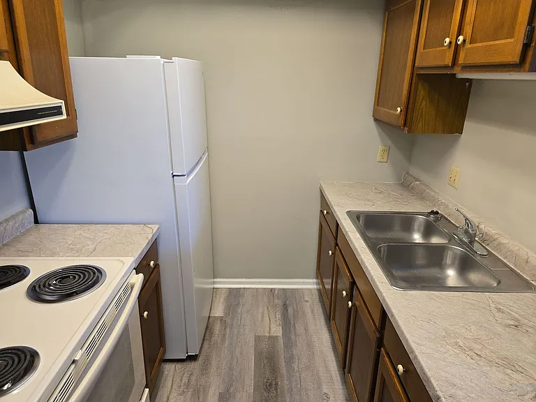 Lynnwood Apartments — Photo 57