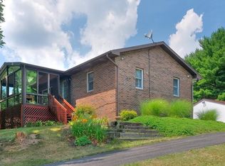 1715 Steubenville Pike, Burgettstown, PA