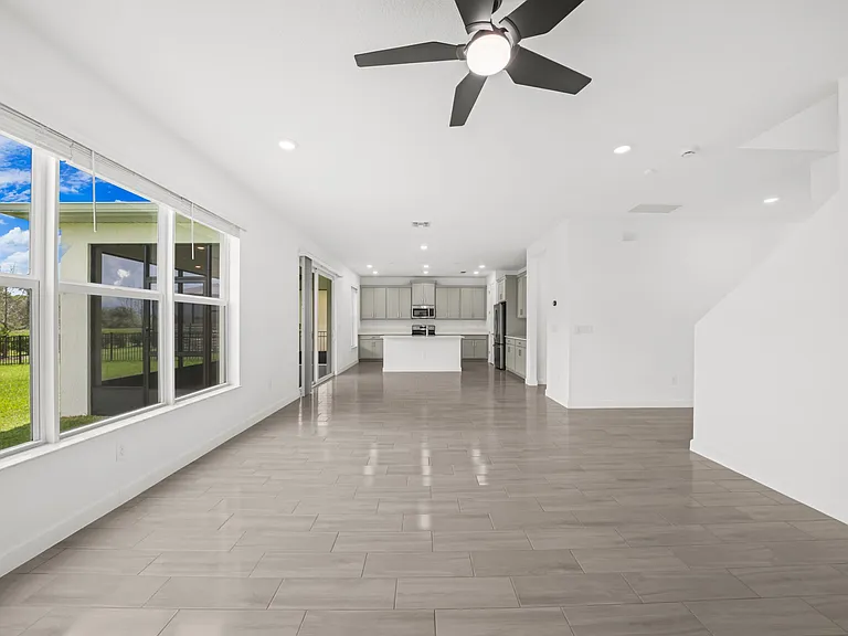 640 Veridian Cir NW — Photo 11