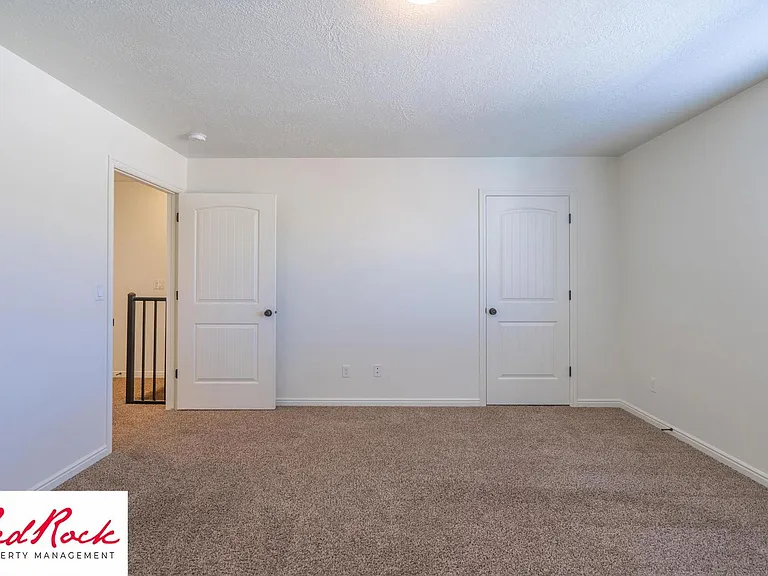 2801 E 450 N #365 — Photo 38