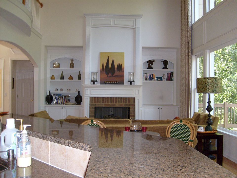 2nd image of 5420 Brunswick Dr