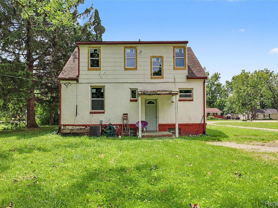 5388 Davison Rd, photo 23