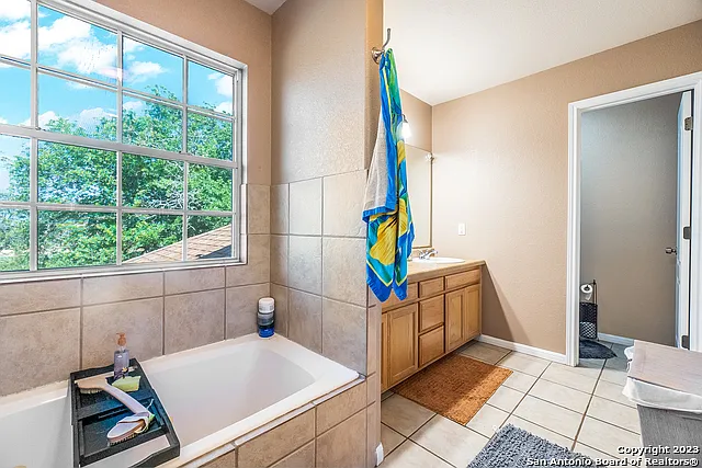 90 Nine Patch Dr — Photo 23